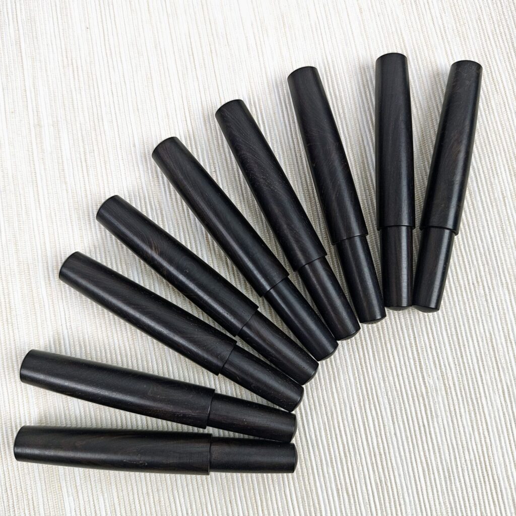 Ebony Fountain Pens: The Classic That Never Goes Out of Style