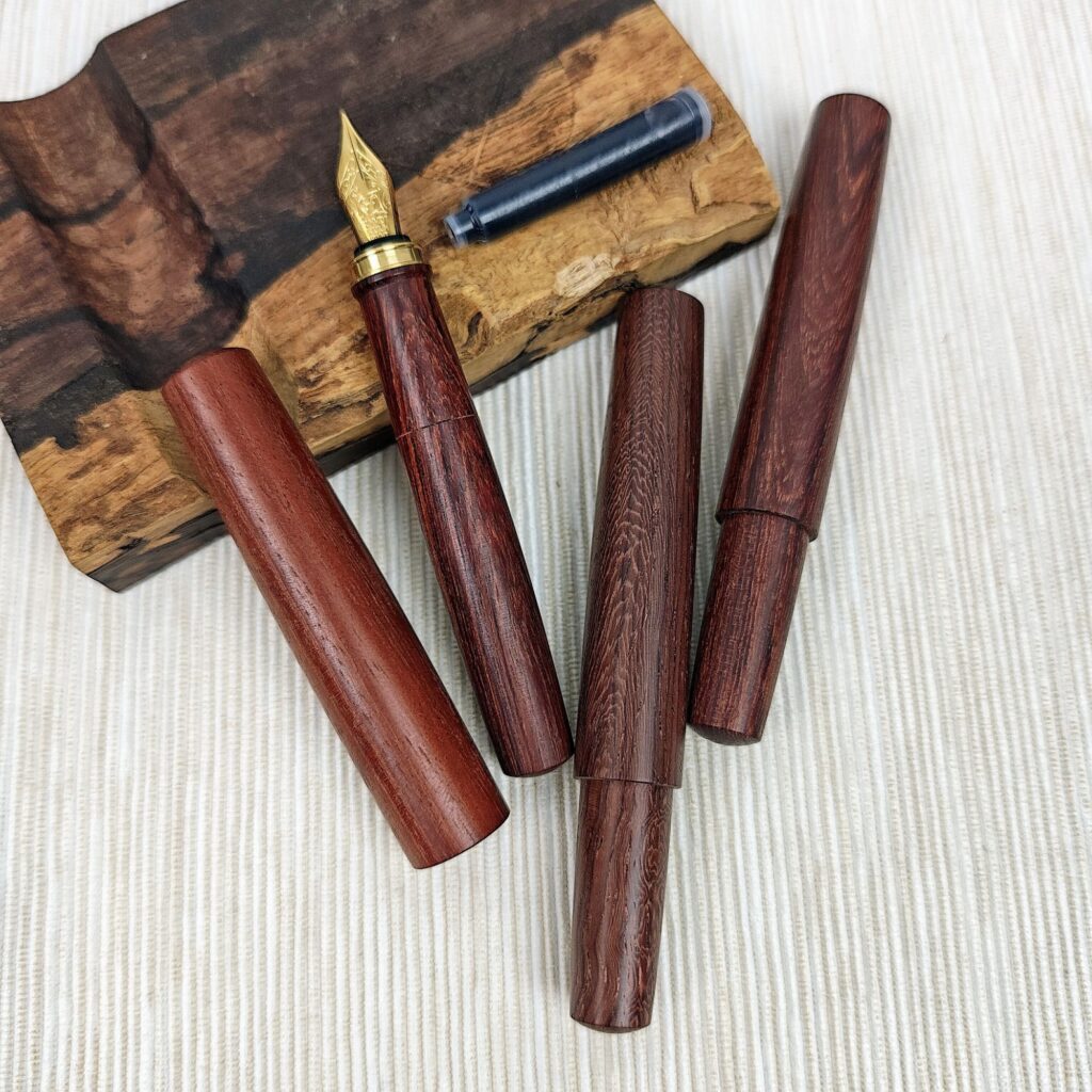 Red Pterocarpus Fountain Pens: When Wood Grain Tells Your Story